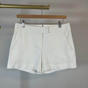 Theory shorts - white - women’s size 6 (small)